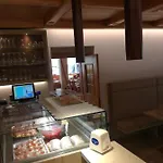 Hotel Ristorante Cacciatori 3*