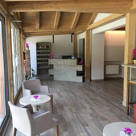Ξενοδοχείο Ristorante Cacciatori 3*