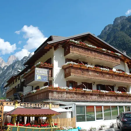 Ristorante Cacciatori 3* 아우론조디까도레