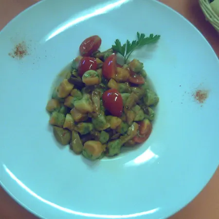 호텔 Ristorante Cacciatori 3*