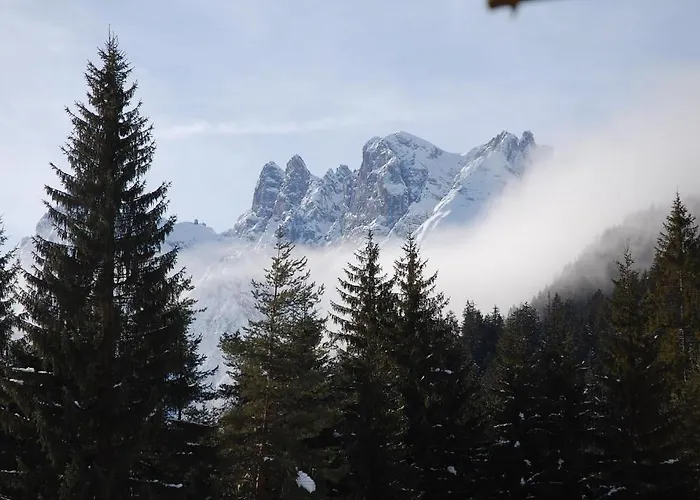 Hotel Ristorante Cacciatori 3*