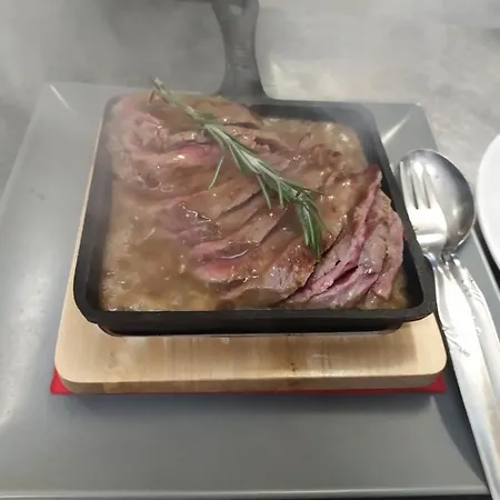 Ristorante Cacciatori أورونزو دي كادوري