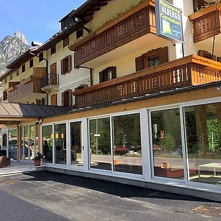 Ristorante Cacciatori 3* ארונצו די קדורה