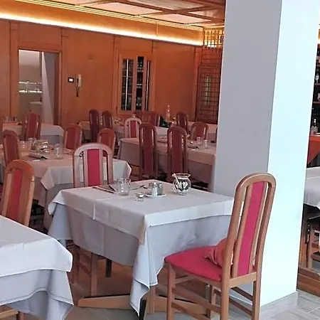 Ristorante Cacciatori ארונצו די קדורה