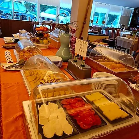 فندق Ristorante Cacciatori 3*