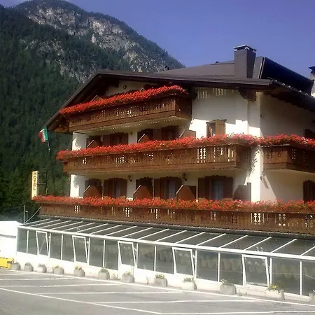 Ristorante Cacciatori ארונצו די קדורה