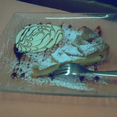 فندق Ristorante Cacciatori أورونزو دي كادوري