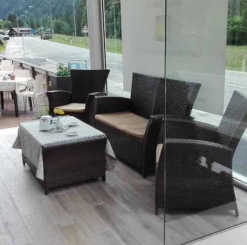 Hotel Ristorante Cacciatori 3*